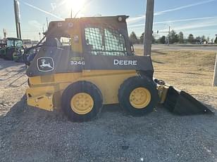 Main image John Deere 324G 0