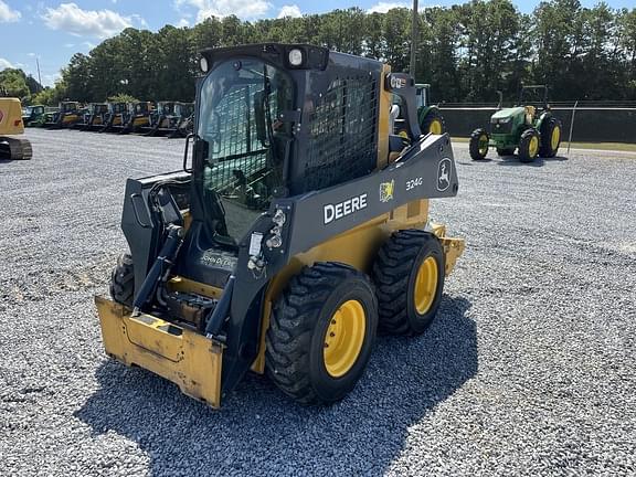 Image of John Deere 324G equipment image 3