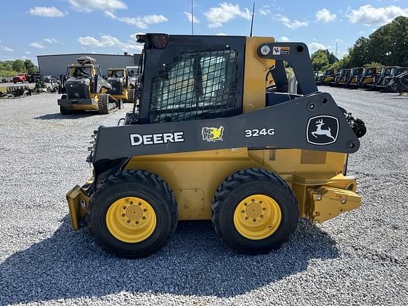 Image of John Deere 324G equipment image 4