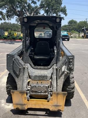 2021 John Deere 324G Image