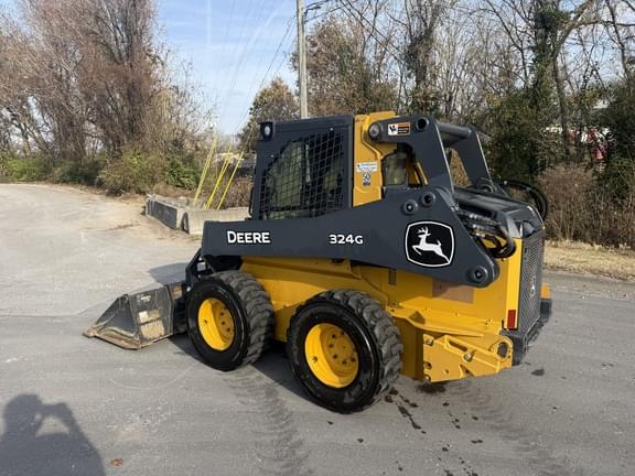 Image of John Deere 324G equipment image 2