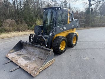 Main image John Deere 324G