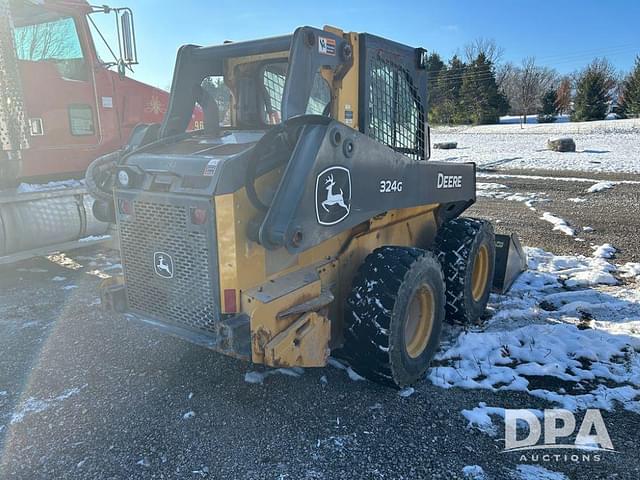 Image of John Deere 324G equipment image 4