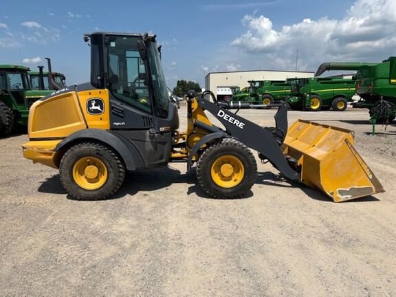 2020 John Deere 324L Equipment Image0