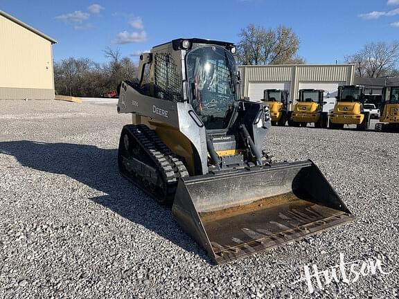 Image of John Deere 325G Primary image