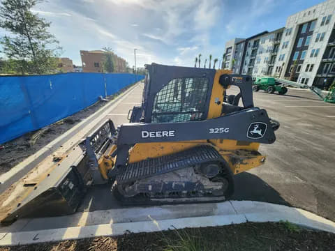 Image of John Deere 325G Primary image