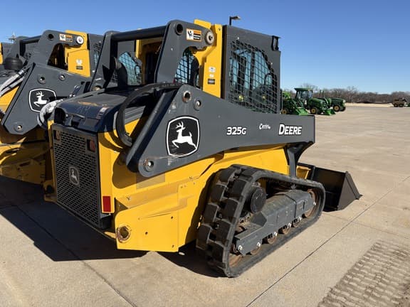 Image of John Deere 325G equipment image 2