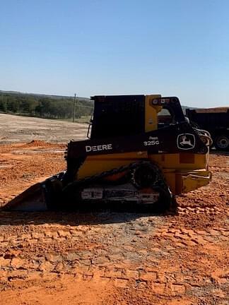 Image of John Deere 325G equipment image 2