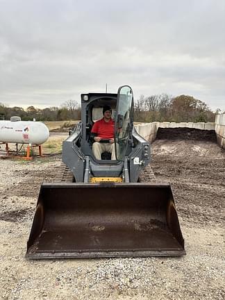 Image of John Deere 325G equipment image 2