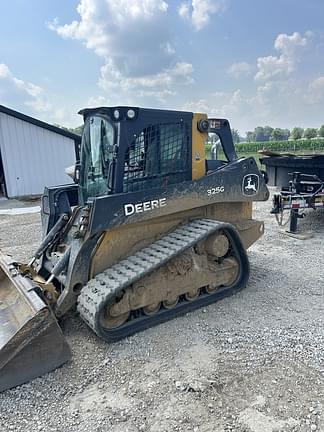 Image of John Deere 325G equipment image 2