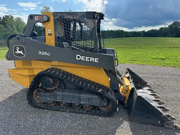 Image of John Deere 325G Primary image
