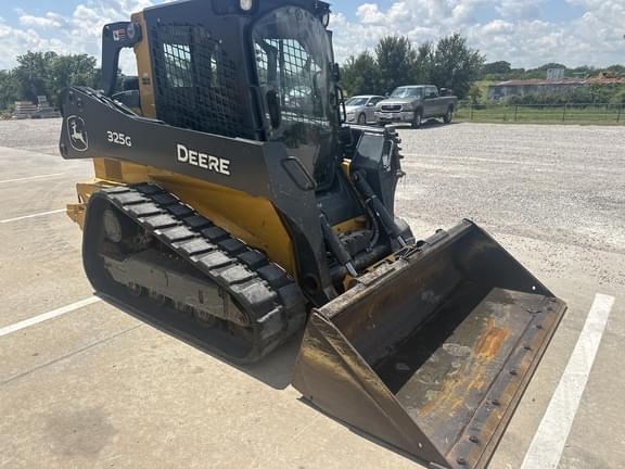 Image of John Deere 325G equipment image 3