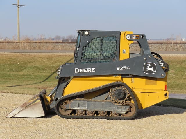 Image of John Deere 325G equipment image 1