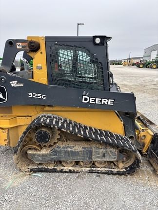 2020 John Deere 325G Equipment Image0