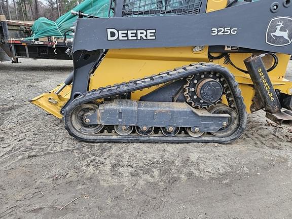 Image of John Deere 325G equipment image 4