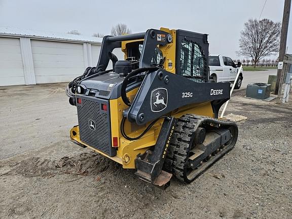 Image of John Deere 325G equipment image 2