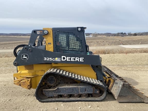 Image of John Deere 325G equipment image 3