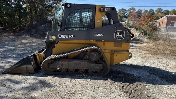 Image of John Deere 325G equipment image 2