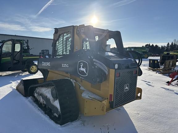 Image of John Deere 325G equipment image 2