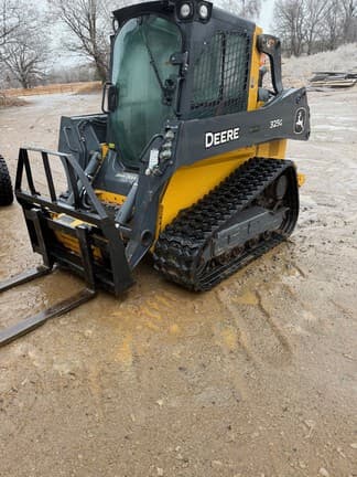 Image of John Deere 325G equipment image 1