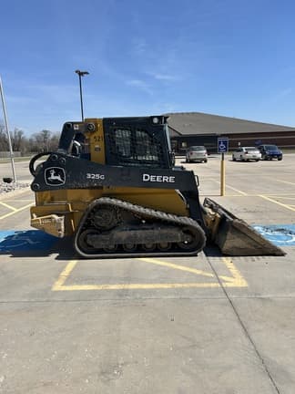 Image of John Deere 325G equipment image 2