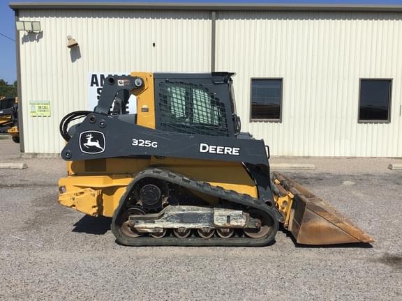 Image of John Deere 325G equipment image 4
