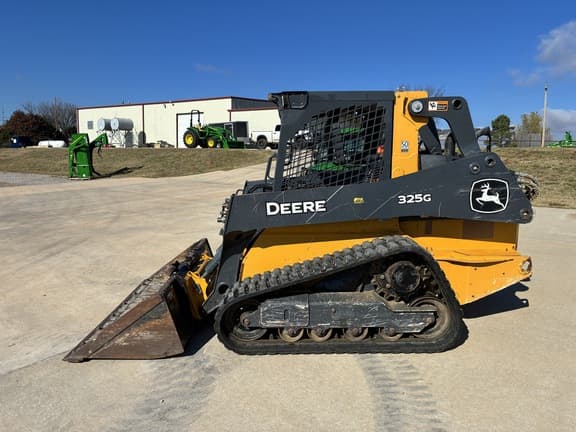 Image of John Deere 325G equipment image 1