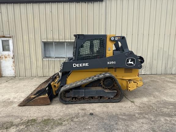Image of John Deere 325G Primary image