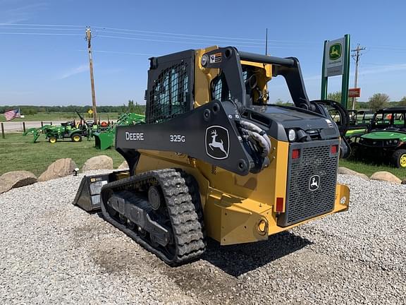Image of John Deere 325G equipment image 3