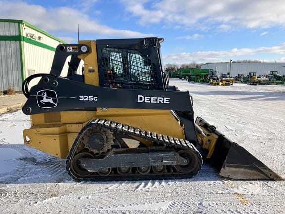 2020 John Deere 325G Equipment Image0