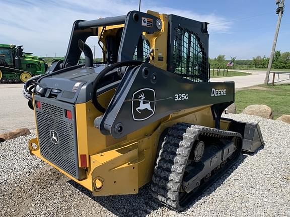 Image of John Deere 325G equipment image 4