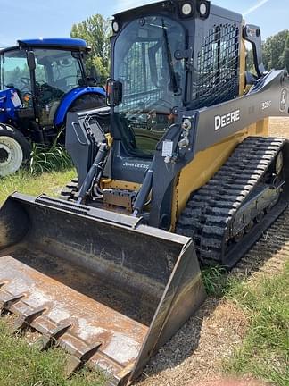 Image of John Deere 325G equipment image 2