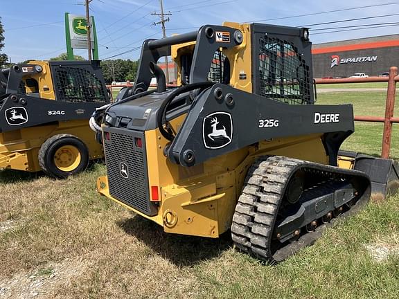 Image of John Deere 325G equipment image 4