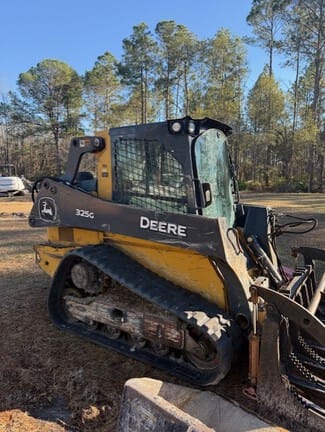 2020 John Deere 325G Equipment Image0