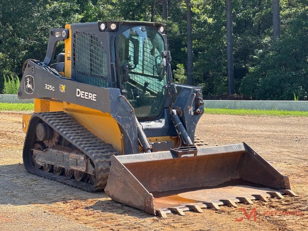 Image of John Deere 325G Primary image