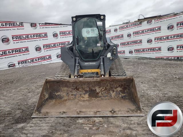 Image of John Deere 325G equipment image 1