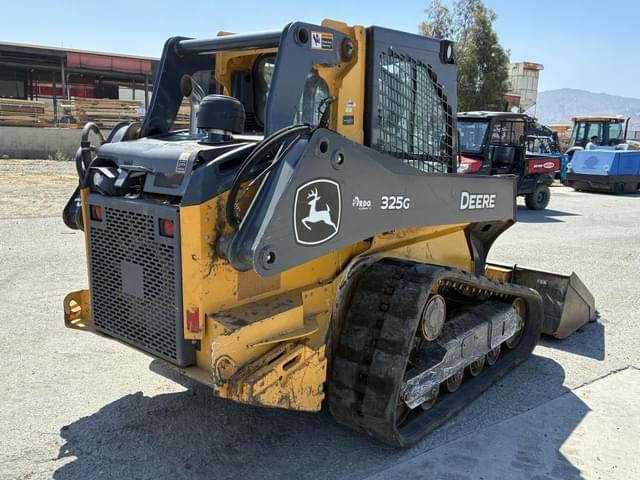 Image of John Deere 325G equipment image 2