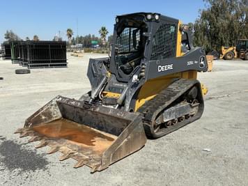 Main image John Deere 325G