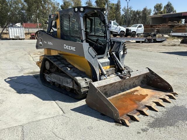 Image of John Deere 325G equipment image 1