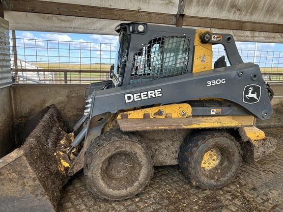 2020 John Deere 330G Equipment Image0