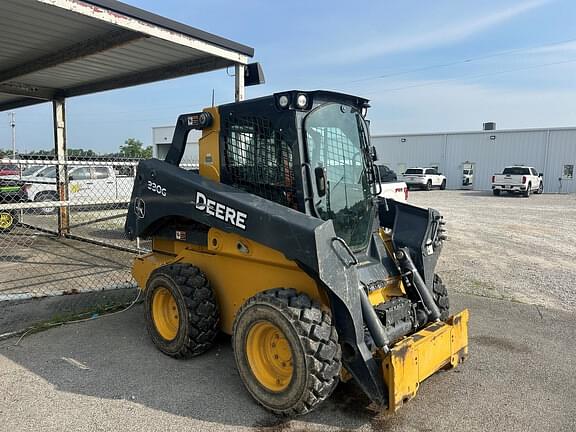 Image of John Deere 330G equipment image 1