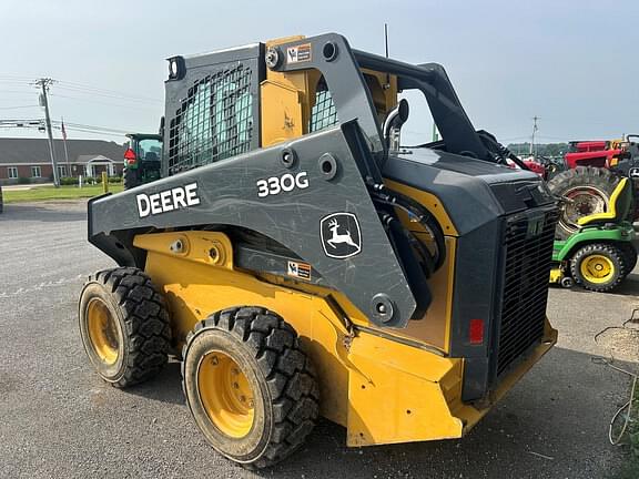 Image of John Deere 330G equipment image 3
