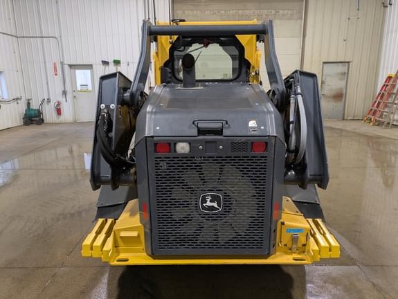 Image of John Deere 330G equipment image 3