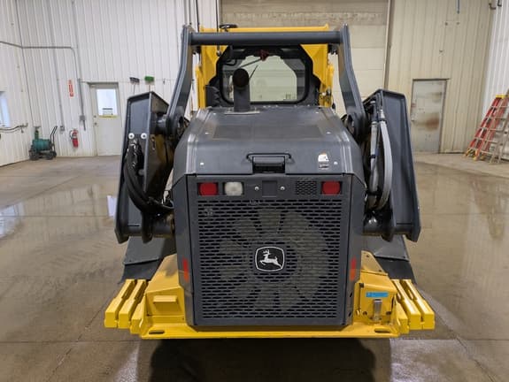 Image of John Deere 330G equipment image 4