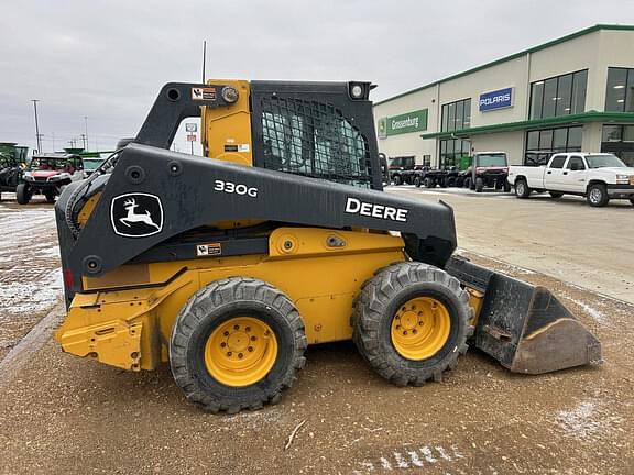 Image of John Deere 330G equipment image 2