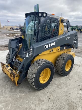 Main image John Deere 330G