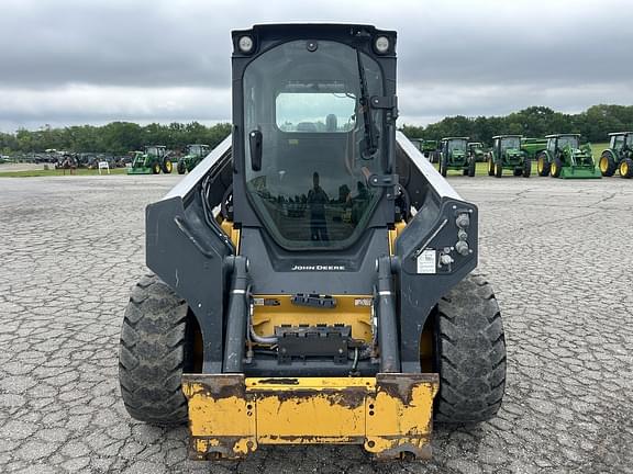 Image of John Deere 330G equipment image 2