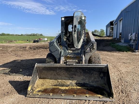 Image of John Deere 330G equipment image 4