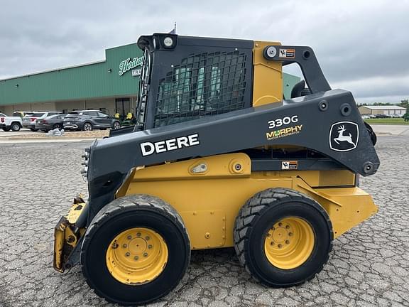 Image of John Deere 330G equipment image 1
