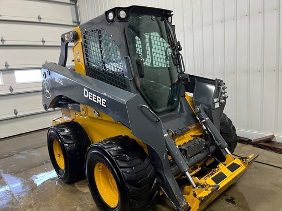 Main image John Deere 330G